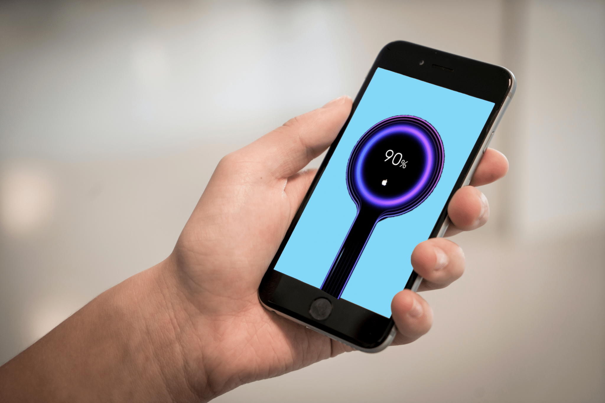 La stanza magica in cui lo smartphone si ricarica da solo