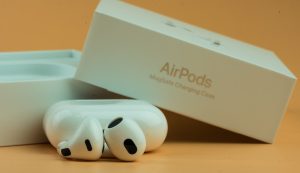 AirPods cuffie