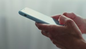 Spulcia immediatamente l'app!