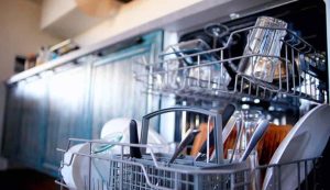 Lavastoviglie continuare utilizzarla tenerla dispensa