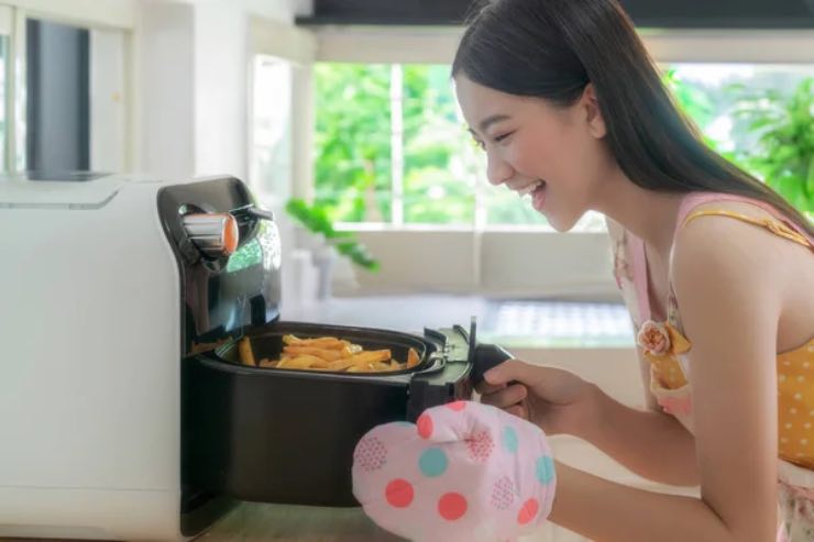 Forno a microonde mandarlo pensione sostituto risparmio
