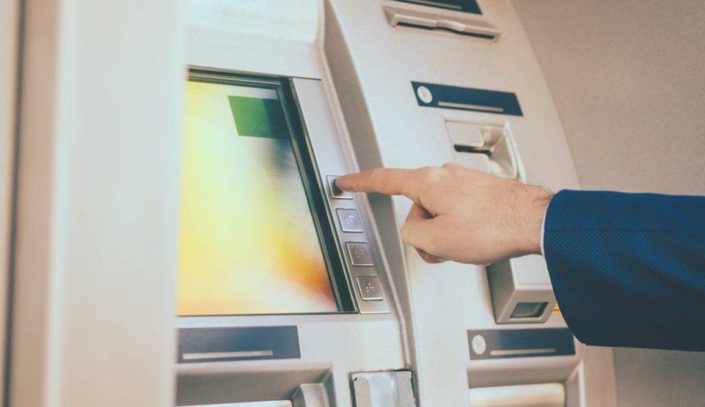 Un nuovo ostacolo, per gli sportelli bancomat