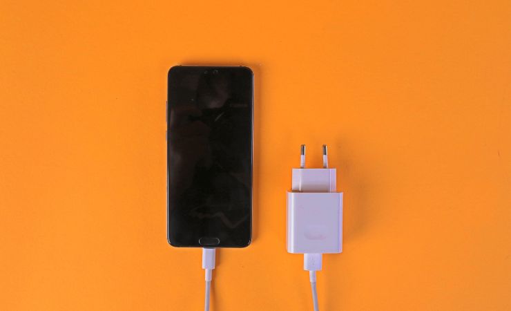Caricabatterie del telefono